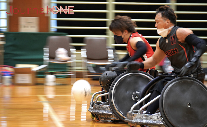 峰島靖選手(AXE)と池透暢選手(Freedom)のマッチアップ-Journal-ONE撮影