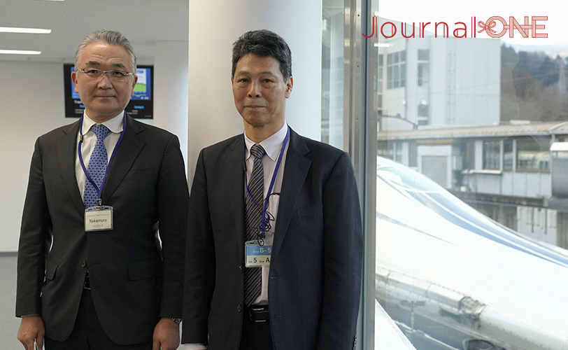 JR東海・中村副社長とNFA・深堀理一郎理事長(アメフト・アイビーリーグ選抜の超電導リニア視察にて)- Journal-ONE撮影