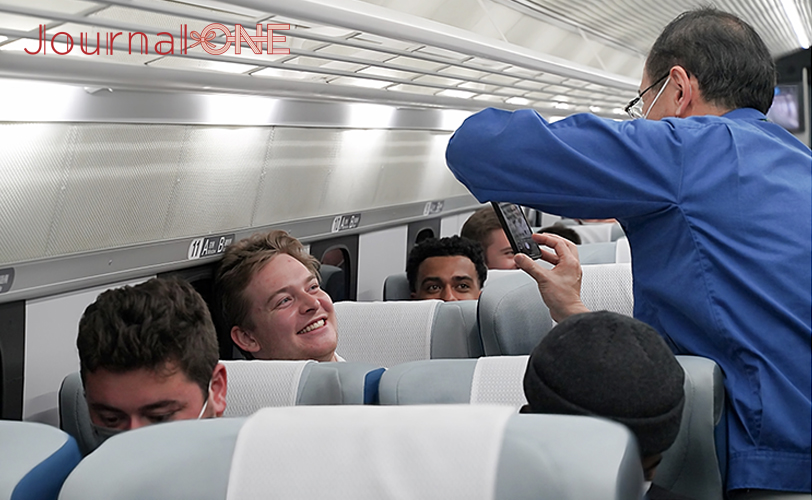 アメリカンフットボール 超電導リニア試乗 アイビーリーグ Joe Kelly Japan U.S. Dream Ball - Journal-ONE撮影