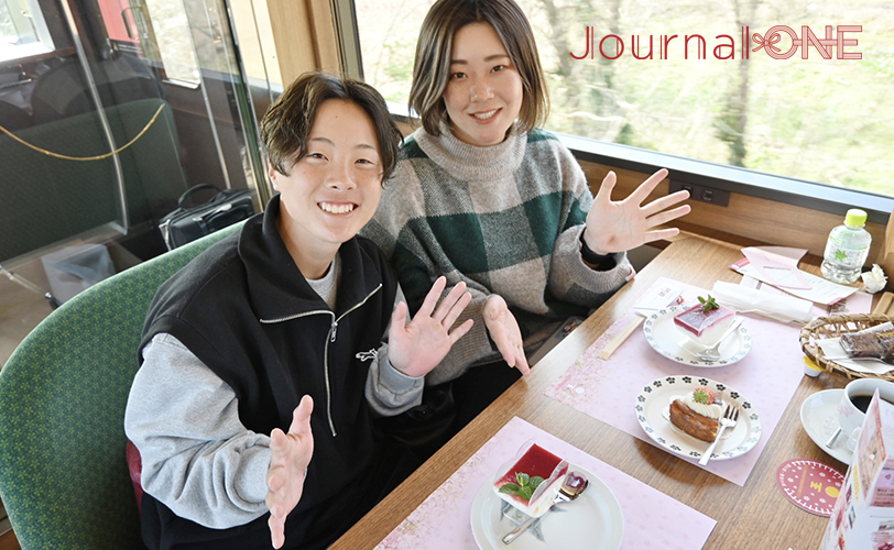 “らぶかんフランボワーズ” と “苺ショコラのチーズケーキ”(各600円) -Journal-ONE撮影