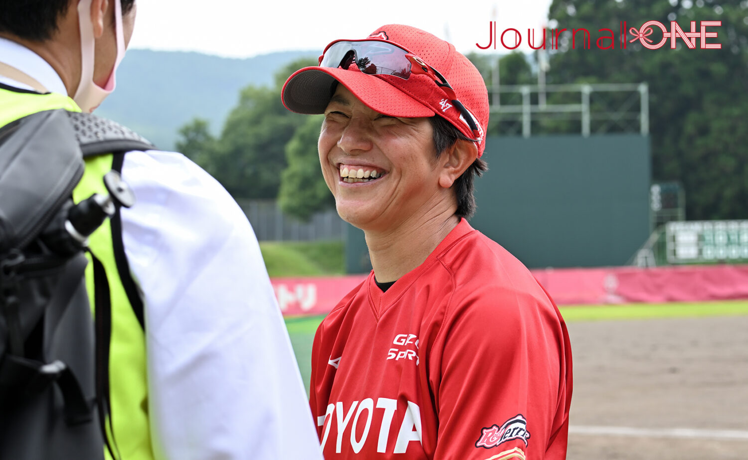 女子ソフトボール JDリーグ交流戦 予備節 トヨタレッドテリアーズ コメントする馬場幸子監督-Journal-ONE撮影