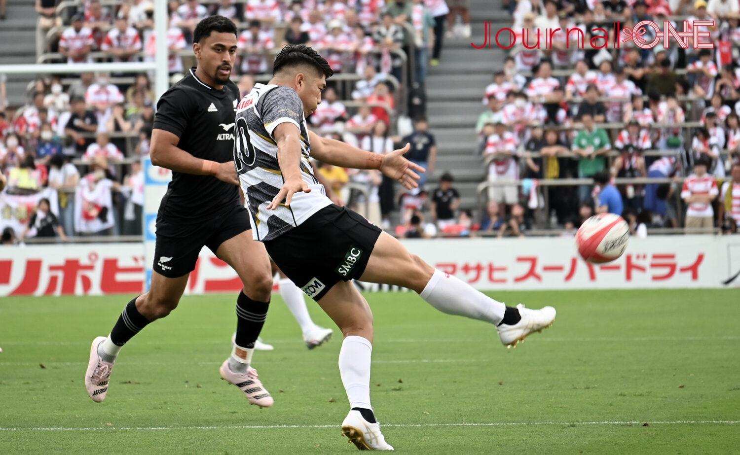 リポビタンD2023| JAPAN XV vs All Blacks XV| アキレス腱断裂から復活し先制PGを決めたSOの松田 力也選手-Journal-ONE撮影