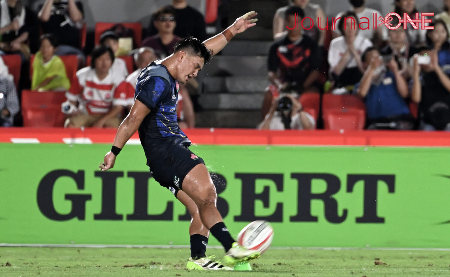 リポビタンD2023| JAPAN vs トンガ | 札幌でのサモア代表戦では100％成功のキックを見せた日本代表 #10 SO 李承信選手のPG-Journal-ONE撮影