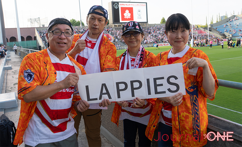 リポビタンD2023| JAPAN vs フィジー | 怪我から8ヶ月ぶりの復帰となるピーター・ラピース・ラブスカフニ選手を応援するオレンジアーミーたち-Journal-ONE撮影