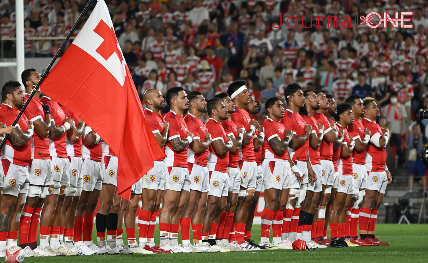 リポビタンD2023| JAPAN vs トンガ | 勝利を誓い国歌斉唱を行うトンガ代表の選手達-Journal-ONE撮影