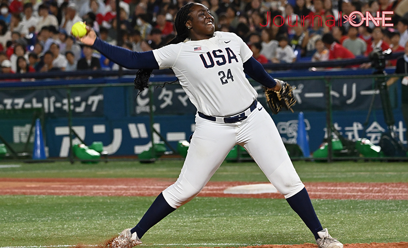 #24 NiJaree CANADY日米対抗ソフトボール2023 第3戦 横浜スタジアムでリリーフしたアメリカ代表の#24 NiJaree CANADY（ナイジャリー［ナイシャ］）・キャナディ）投手-Journal-ONE撮影