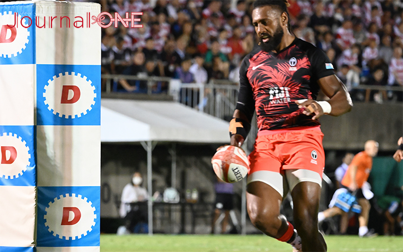 リポビタンD2023| JAPAN vs フィジー |CTBのワイセア・ナヤザレヴ(Waisea Nayacalevu)選手が抜け出して40m余りを独走して中央にあっという間のトライ -Journal-ONE撮影