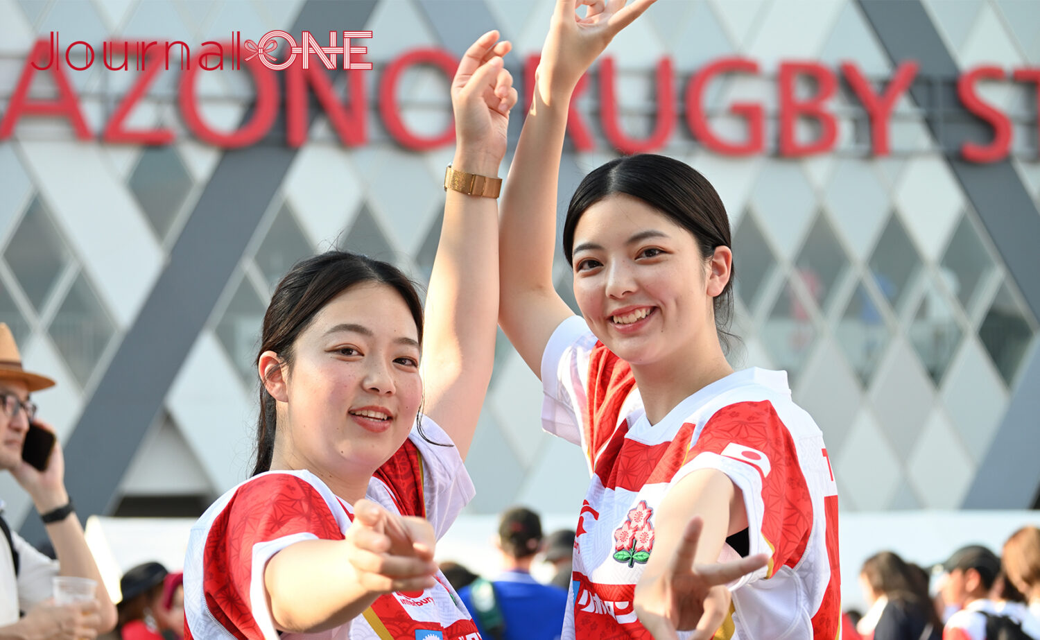 リポビタンD2023| JAPAN vs トンガ | 試合前の花園ラグビー場で枚方市から応援に来たラグビーファン-Journal-ONE撮影