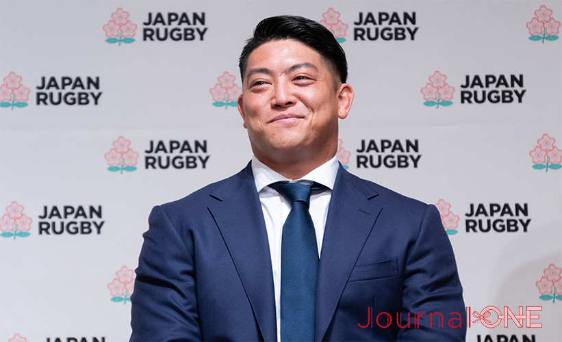 ラグビーワールドカップ日本代表メンバーの発表会見に続いて、坂手淳史(埼玉パナソニックワイルドナイツ)選手がW杯への抱負を語る-Journal-ONE撮影
