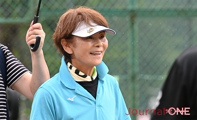 女子ソフトボール 元日本代表監督の宇津木妙子さんが岐阜県飛騨市神岡町で速射ノック-Journal-ONE撮影