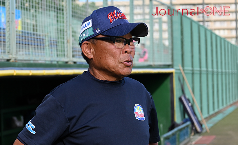 ソフトボール・JDリーグ後半戦開幕| 大垣ミナモの門松浩孝監督がホンダリベルタ攻略の糸口を語る-Journal-ONE撮影