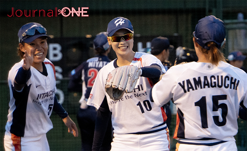 女子ソフトボール JDリーグ後半戦開幕| 大垣ミナモ戦に先発した日立サンディーバの主将・坂本実桜投手-Journal-ONE撮影