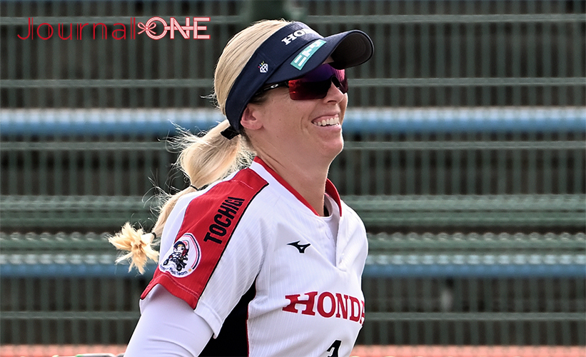 女子ソフトボール JDリーグ後半戦開幕| ホンダリベルタの投手陣を牽引するアメリカ代表のAlly Cada(アリー・カーダ)投手-Journal-ONE撮影