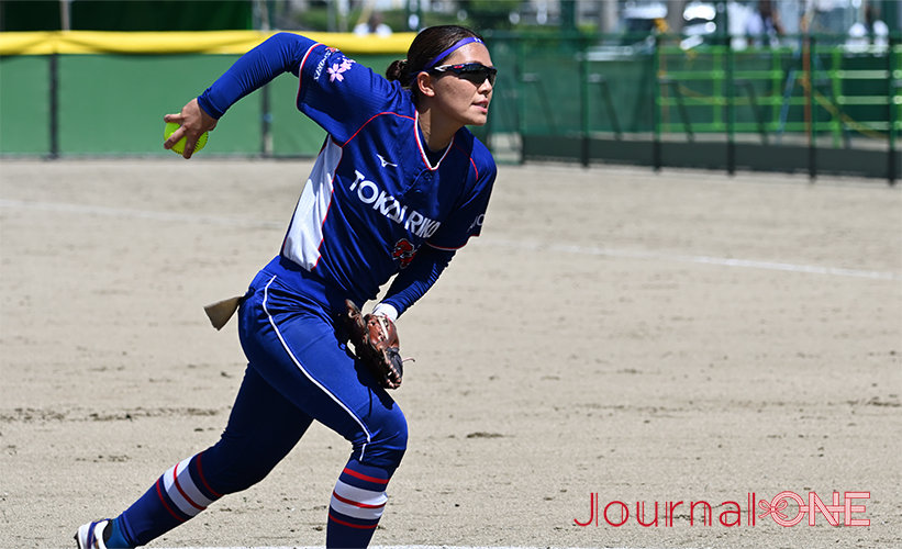 ソフトボール 全日本総合選手権| JDリーグの東海理化チェリーブロッサムズの田畑七海投手(金沢学院大)が東京国際大戦で見事な完封劇を見せる-Journal-ONE撮影