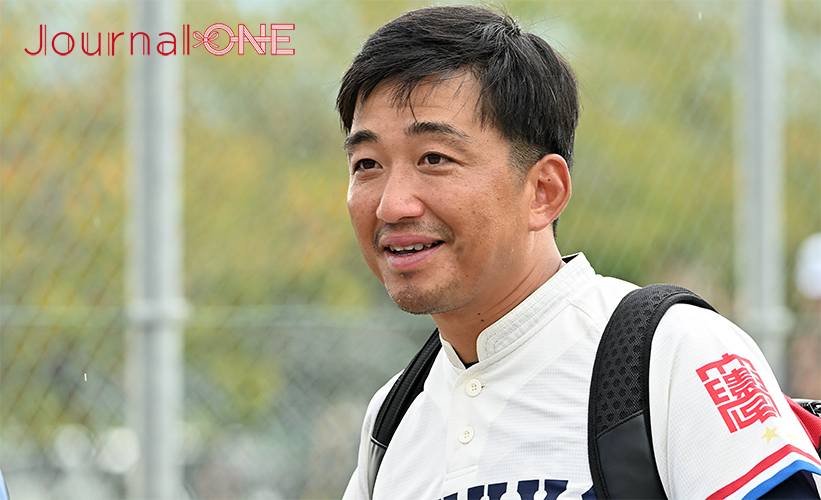 ソフトボール 全日本総合選手権| JDリーグの伊予銀行ヴェールズに健闘した中京大学の二瓶雄樹監督はインカレ連覇へ向け試合を振り返る(佐賀県白石町にて)-Journal-ONE撮影