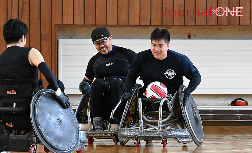 車いすラグビー| TOHOKU STORMERSの練習取材 三阪洋行選手と橋本勝也選手の師弟マッチアップ-Journal-ONE撮影