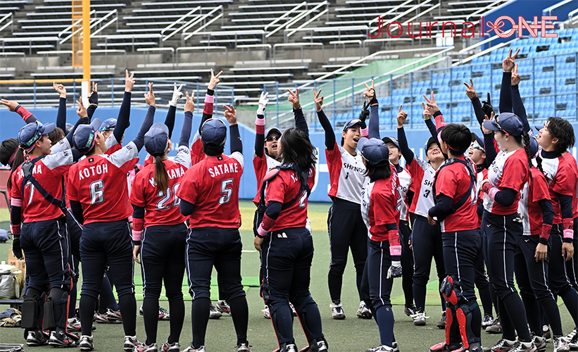 ソフトボールJDリーグ| 第12節松山ラウンドに登場したシオノギレインボーストークス兵庫の選手たち-Journal-ONE撮影