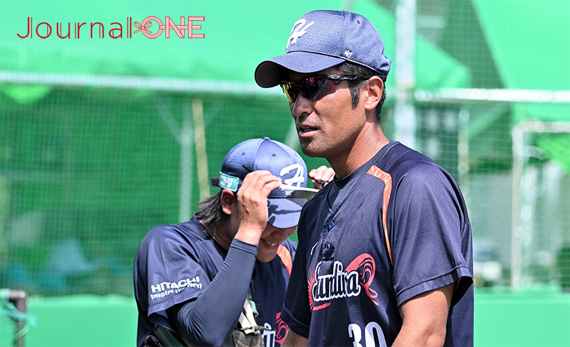 ソフトボール 全日本総合選手権|JDリーグ 日立サンディーバの村山修次監督は、園田学園大学戦前に優勝を狙う抱負を語る（佐賀県太良町にて）-Journal-ONE撮影