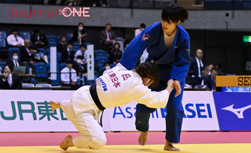 講道館杯全日本柔道体重別選手権大会|女子70Kg級決勝 寺田宇多菜(四段・JR東日本)と西願寺里保(四段・コマツ)の同年代対戦-Journal-ONE撮影