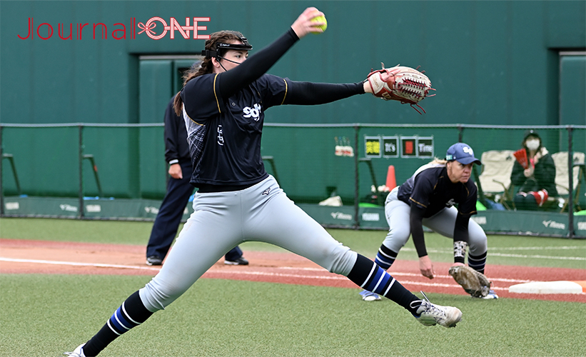 女子ソフト JDリーグ| プレーオフ 1stラウンド SGホールディングスギャラクシースターズは、後半戦新加入のキャスリン・サンダーコック（Kathryn SANDERCOCK）投手を大一番のマウンドに送る-Journal-ONE撮影