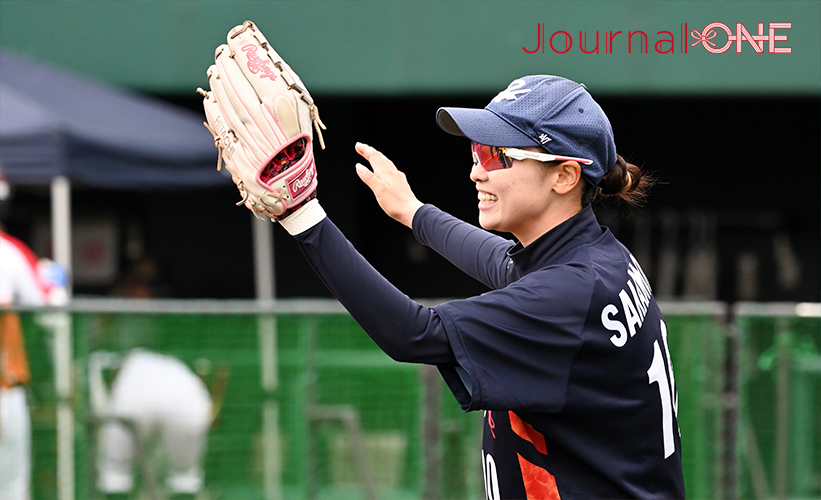 女子ソフト JDリーグ| プレーオフ2ndラウンド 日立サンディーバvsホンダリベルタ 長谷川鈴夏投手(日立サンディーバ)の後を急遽リリーフしたキャプテンの坂本実桜投手はパーフェクトピッチングで同点の流れを呼び込むも延長タイブレークで力尽きる-Journal-ONE撮影