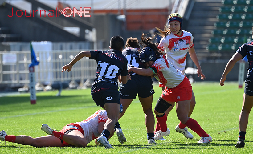 男女７人制ラグビーアジア予選| 準決勝の女子日本代表vs香港 激しくぶつかり合う両チームの選手たち-Journal-ONE撮影