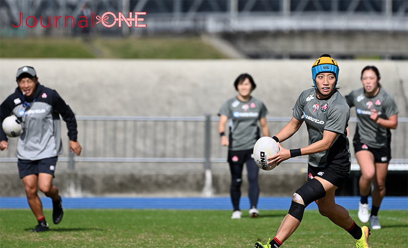 男女７人制ラグビーアジア予選| サクラセブンズの公開練習で軽快なラン練習を見せる梶木真凜選手（自衛隊体育学校）-Journal-ONE撮影