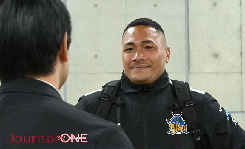 ラグビーリーグワン第4節 | パナソニックvsトヨタ ラグビーW杯2023で活躍した日本代表のヴァルアサエリ愛選手が新年の誓いを話す-Journal-ONE撮影