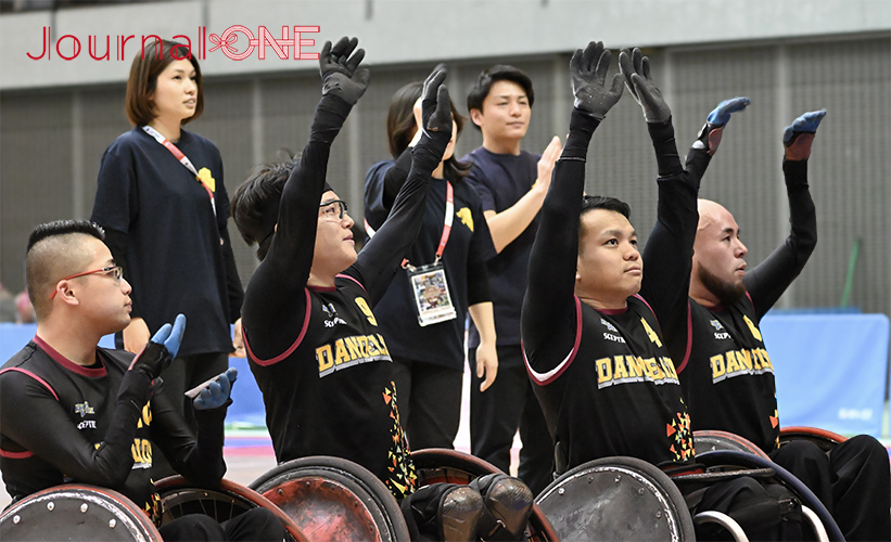 車いすラグビー日本選手権 | 4度目の挑戦で王者Freedomに挑んだFukuoka DANDELIONはスタミナと元気な声が魅力 -Journal-ONE撮影