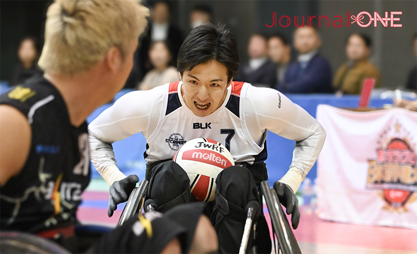 車いすラグビー日本選手権 | 2年連続準優勝と安定した強さのTOHOKU STORMERSの得点源・日本代表の中町俊邪選手のドリブル-Journal-ONE撮影