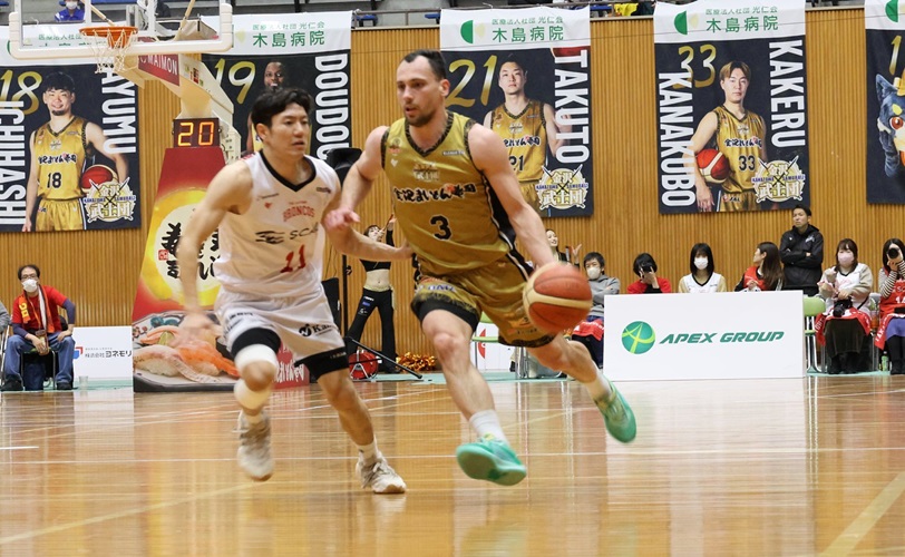Bリーグ 金沢武士団 | ウクライナから避難してきたイホール・ボヤルキム選手-Journal-ONE