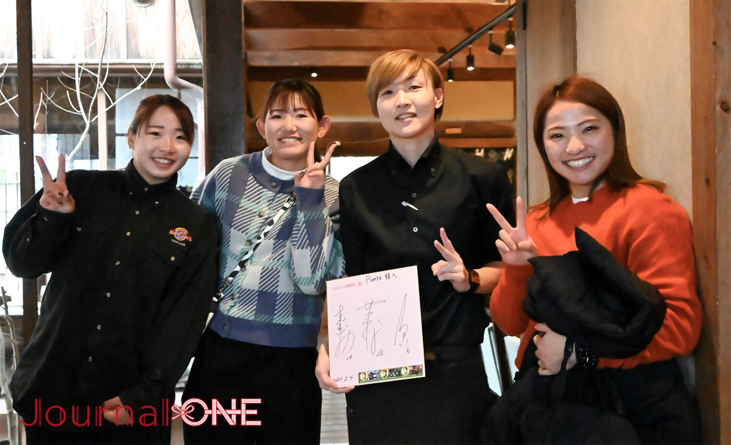 四国を元気に! | JR四国と女子ソフト・伊予銀行ヴェールスの地域創生 川口茉菜,庄村瑠衣､遠藤杏樺の3選手が徳島県美馬市・重要伝統的建造物群保存地区 “うだつの町並み” を散策-Journal-ONE