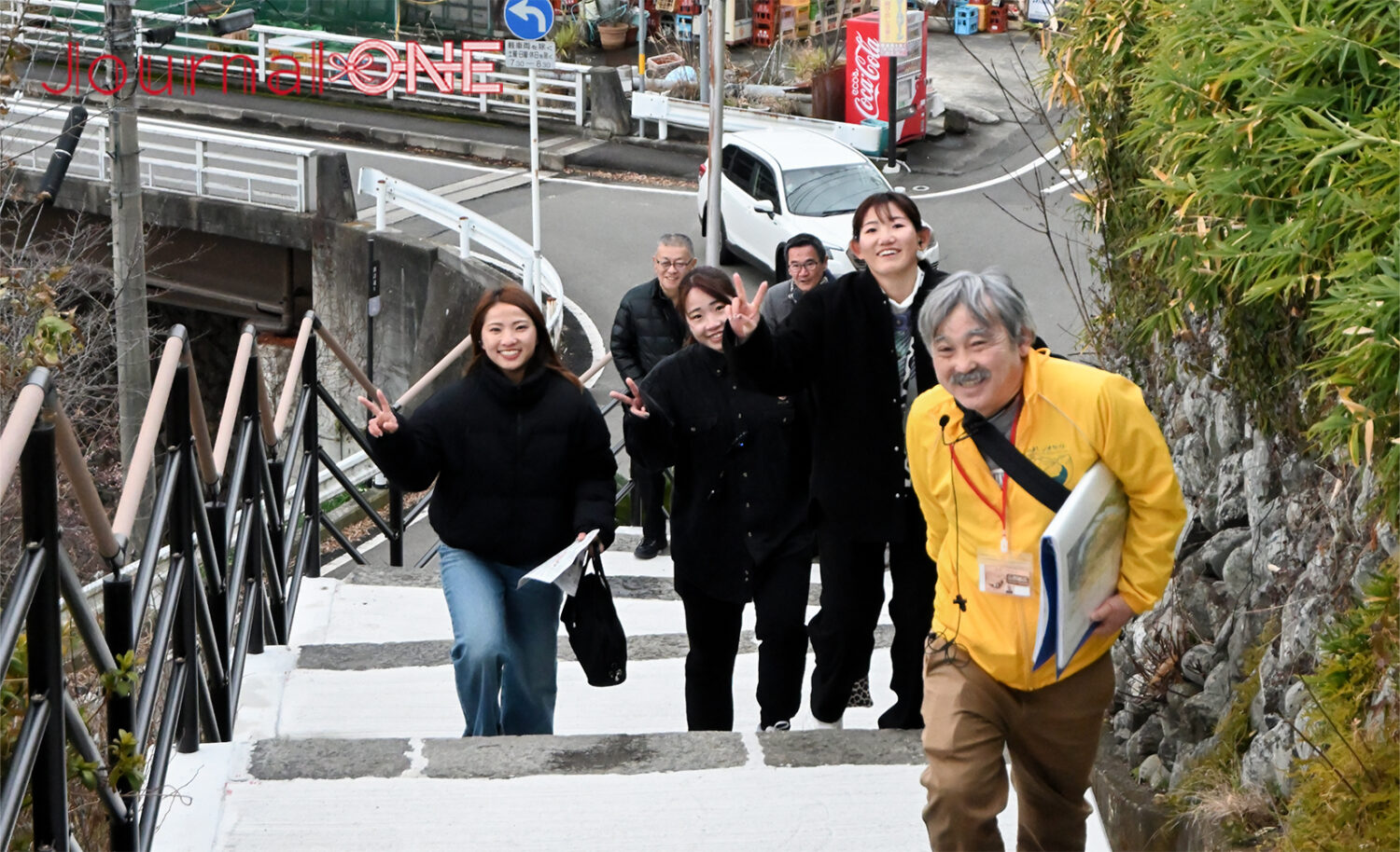 四国を元気に! | JR四国と女子ソフト・伊予銀行ヴェールスの地域創生 川口茉菜,庄村瑠衣､遠藤杏樺の3選手が徳島県阿波池田を町歩き-Journal-ONE