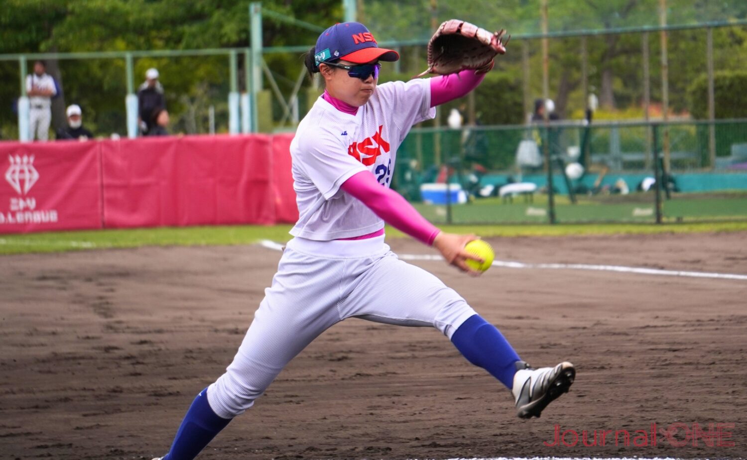 JournalーONE | ソフトボール・JDリーグの第4節 伊予銀行vs日本精工 母の日ゲームに先発した後藤明日香(日本精工)