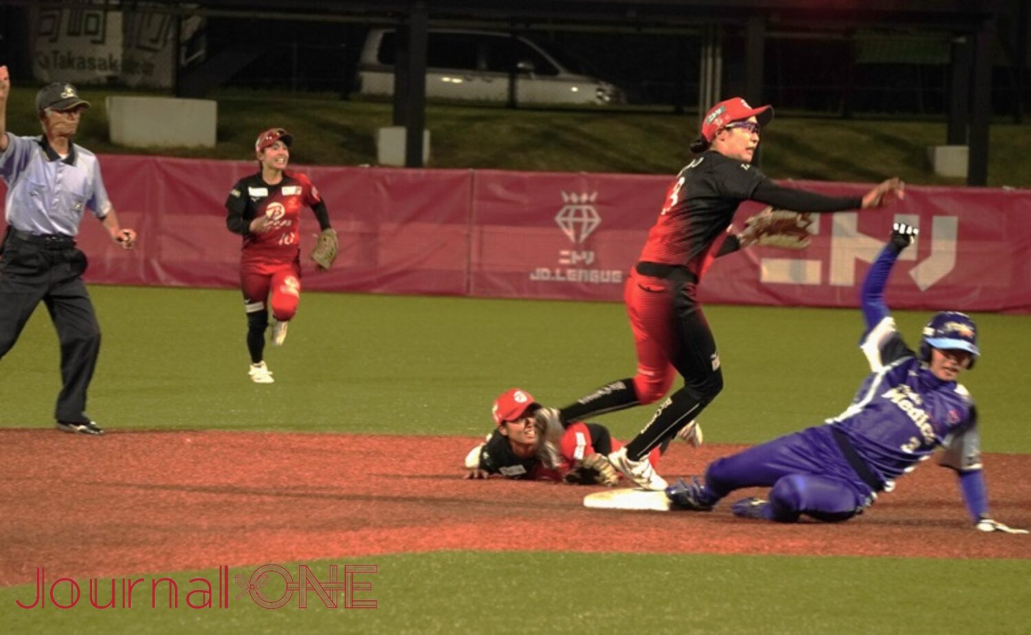 Journal-ONE | JDリーグ ビックvs戸田中央 最終回をWプレーで凌いだ工藤環奈、遠藤愛美の二遊間(ビック)