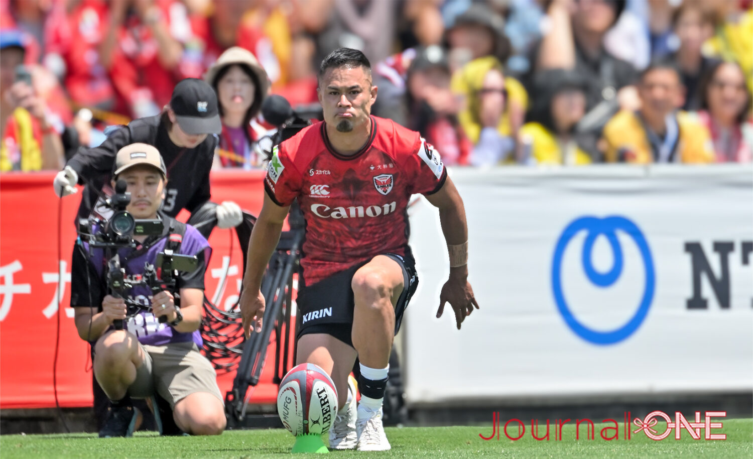 Journal-ONE | ラグビーリーグワン3位決定戦 東京SGと横浜Eの試合でゲームキャプテンとしてチームを引っ張る田村優(横浜E)