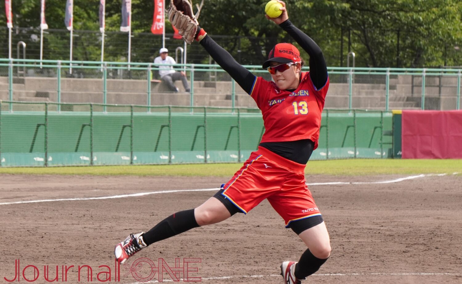 Journal-ONE | ソフトボール JDリーグ 交流戦 太陽誘電vsシオノギ ホームゲーム勝利を託された曽根はん奈(太陽誘電)-Jouurnal-ONE撮影