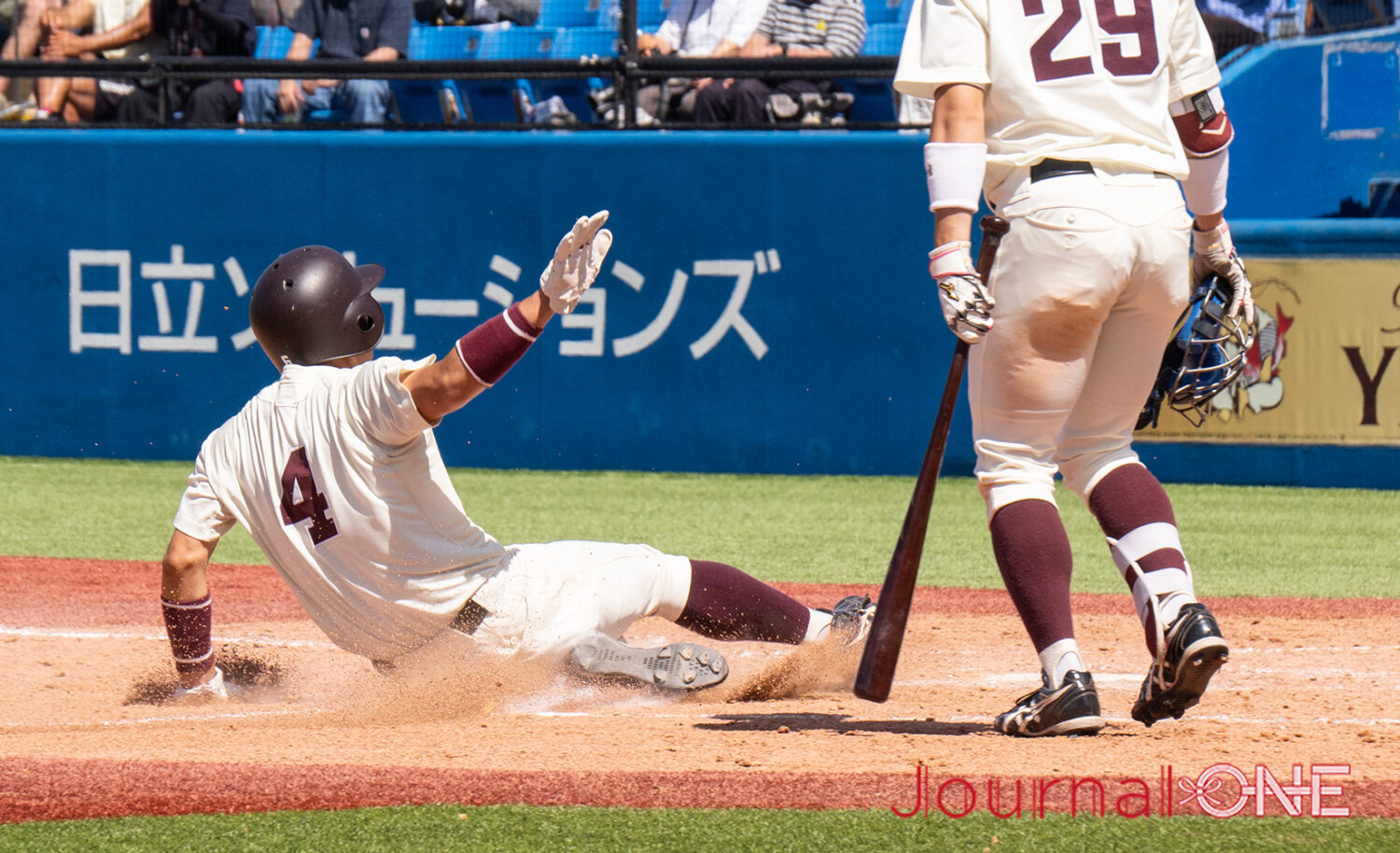 Journal-ONE | 第73回全日本大学野球選手権決勝 早稲田大vs青山学院大 本塁カバーの隙を突いて小澤修平(早大)がホームを奪い先制
