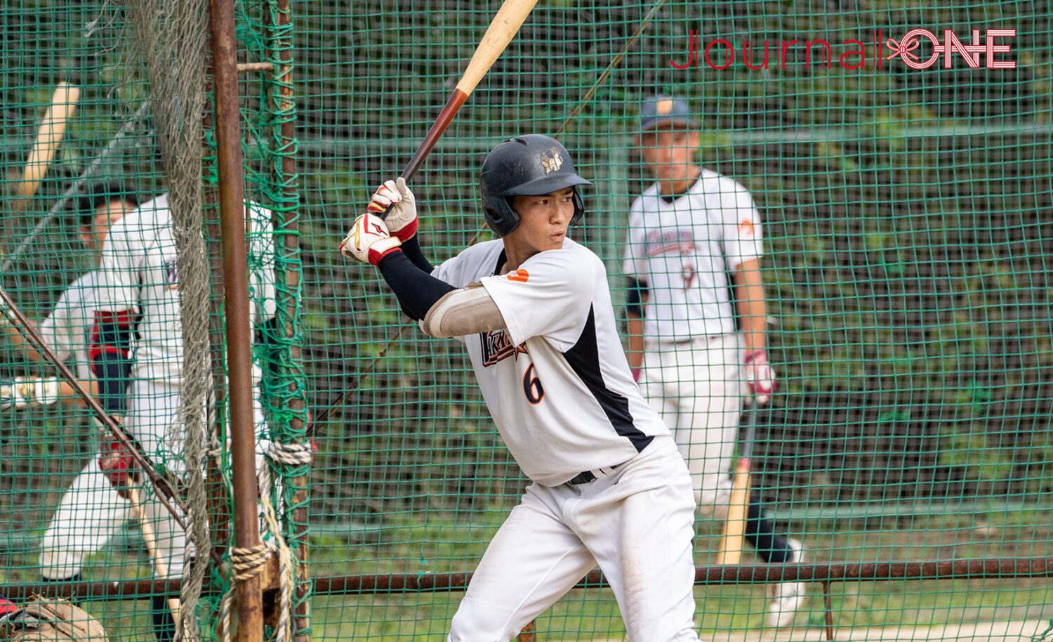 JournalーONE | 大学野球 大学選手権で課題となった場面をシート打撃で練習する和歌山大学野球部-JournalーONE撮影