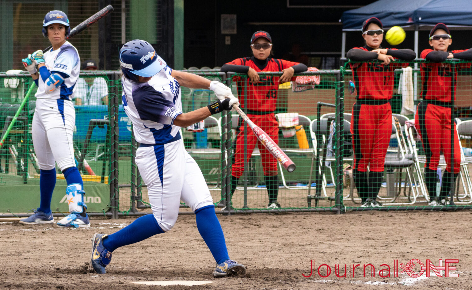 鈴木鮎美(すずきあゆみ)内野手(戸田中央メディックス埼玉)が勝越しの2点本塁打を放つ- JournalーONE撮影