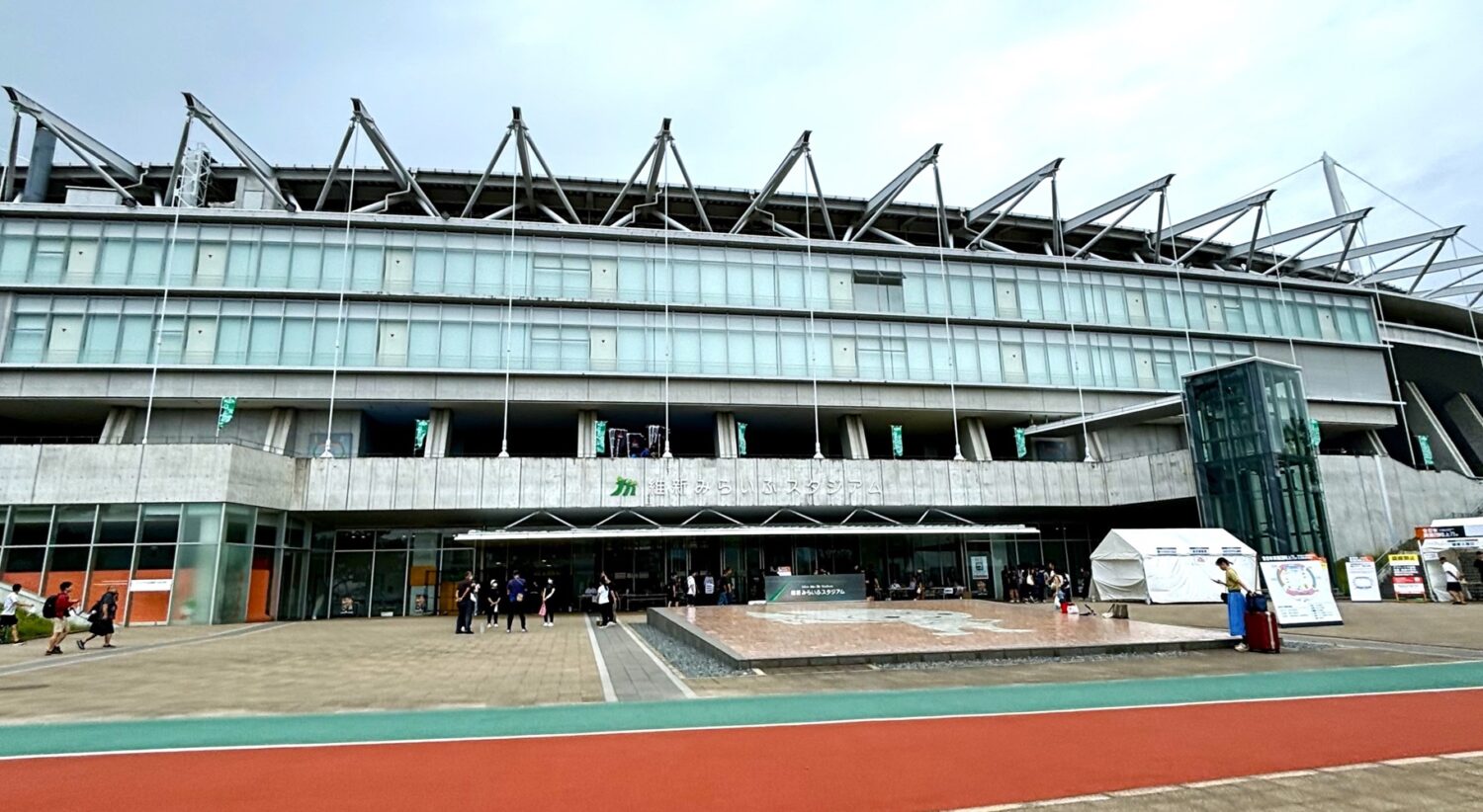 Journal-ONE | 第72回大会の舞台・山口市の維新みらいふスタジアム-児玉育美撮影