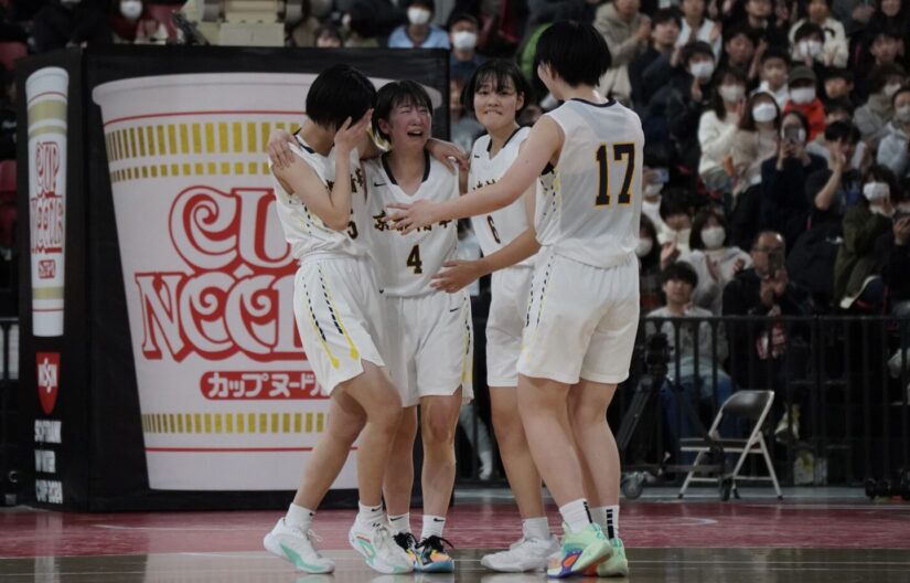 ヴァイス　電撃文庫　ひなた　慧心学園女子バスケットボール部　2枚セット Amazon.co.jp: ヴァイスシュヴァルツ 電撃文庫 慧心学園女子