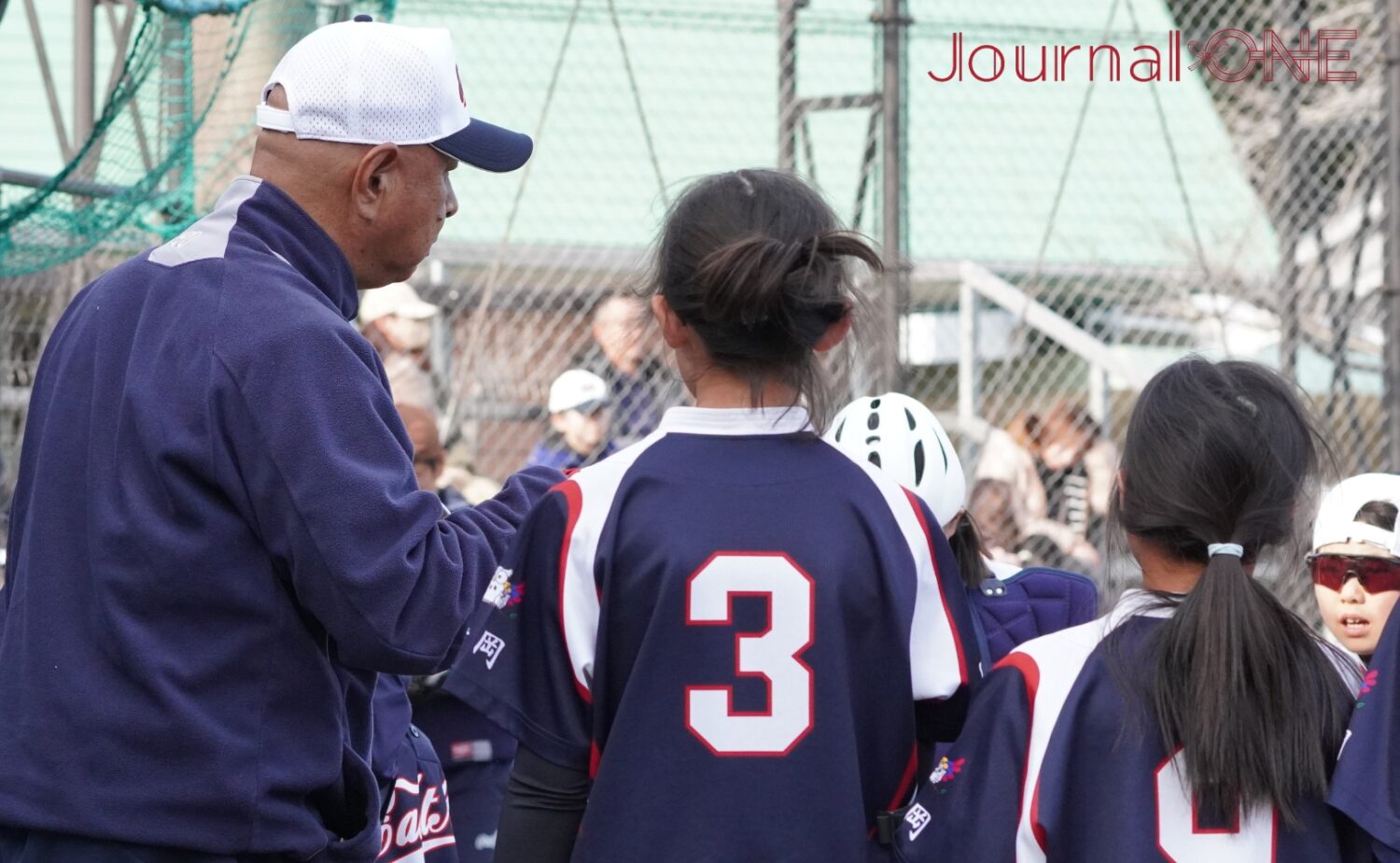 技術的にも精神的にも指導力の高い外岡監督を慕い選手が集まる-Journal-ONE撮影