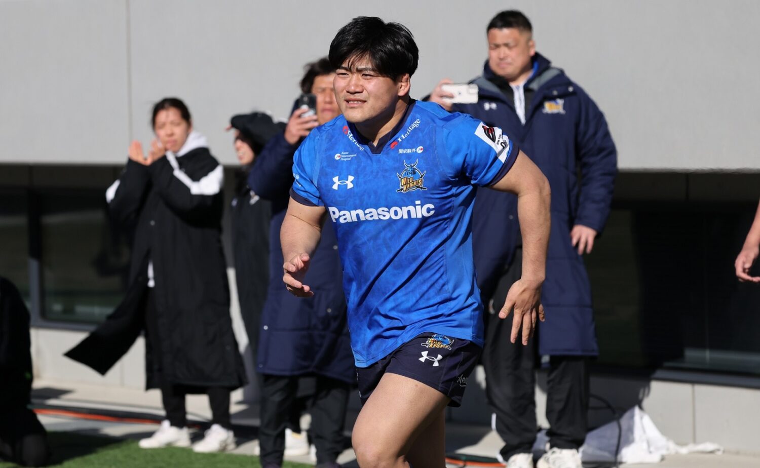 リーグワンデビューを果たした佐藤‐斉藤健仁撮影