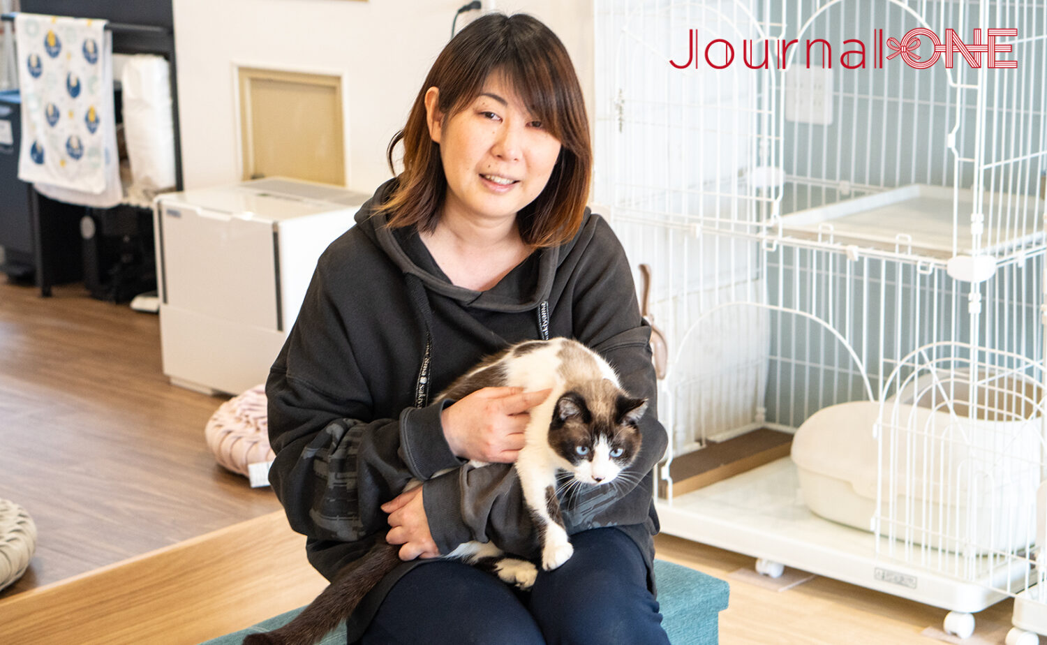 保護猫ハウスろくねこマネージャーの石山理恵さん‐Journal-ONE撮影