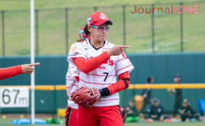 再輝動】上野 由岐子-ビックカメラ高崎ビークイーン JDリーグ - 日本と