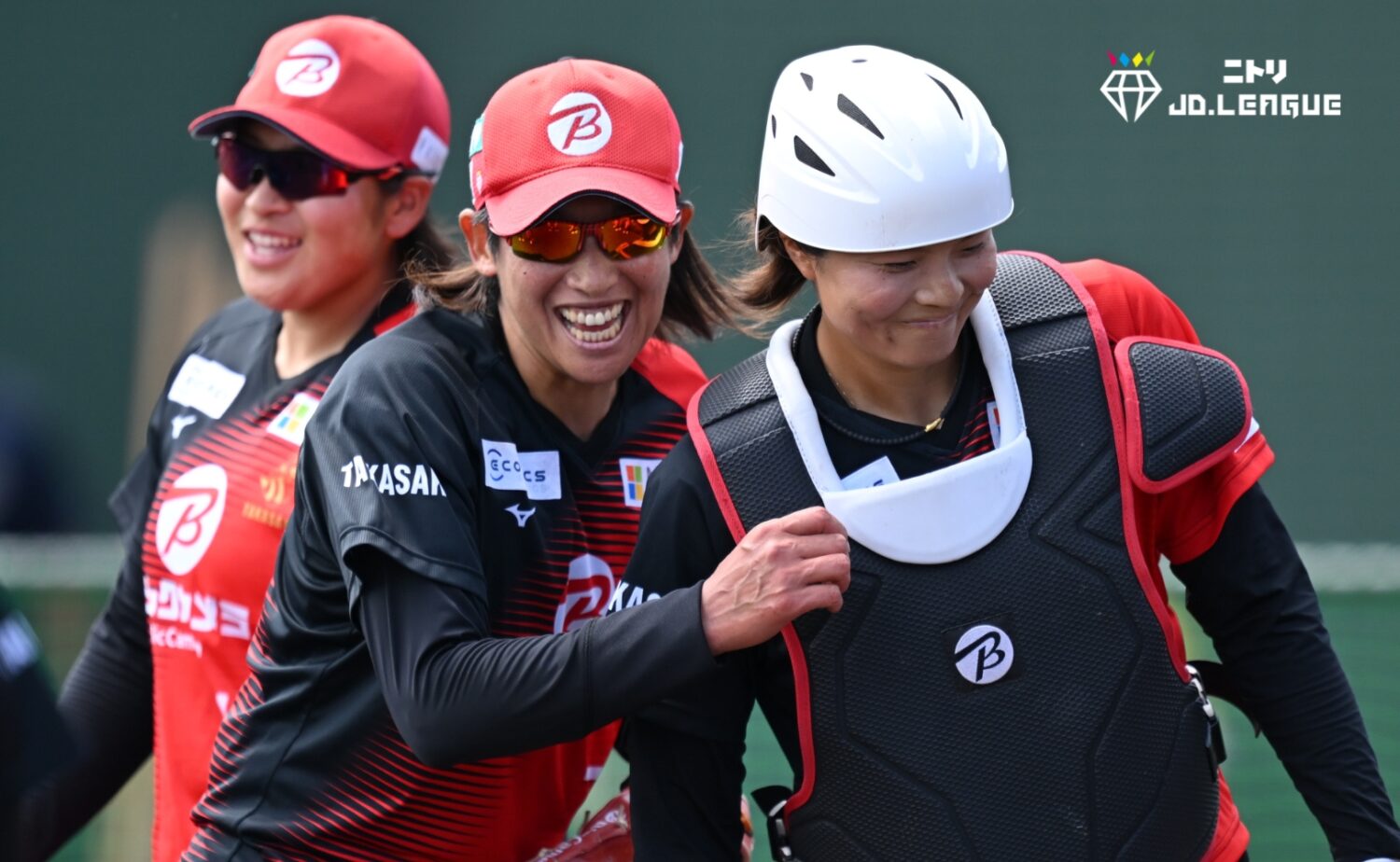 再輝動】上野 由岐子-ビックカメラ高崎ビークイーン JDリーグ - 日本と