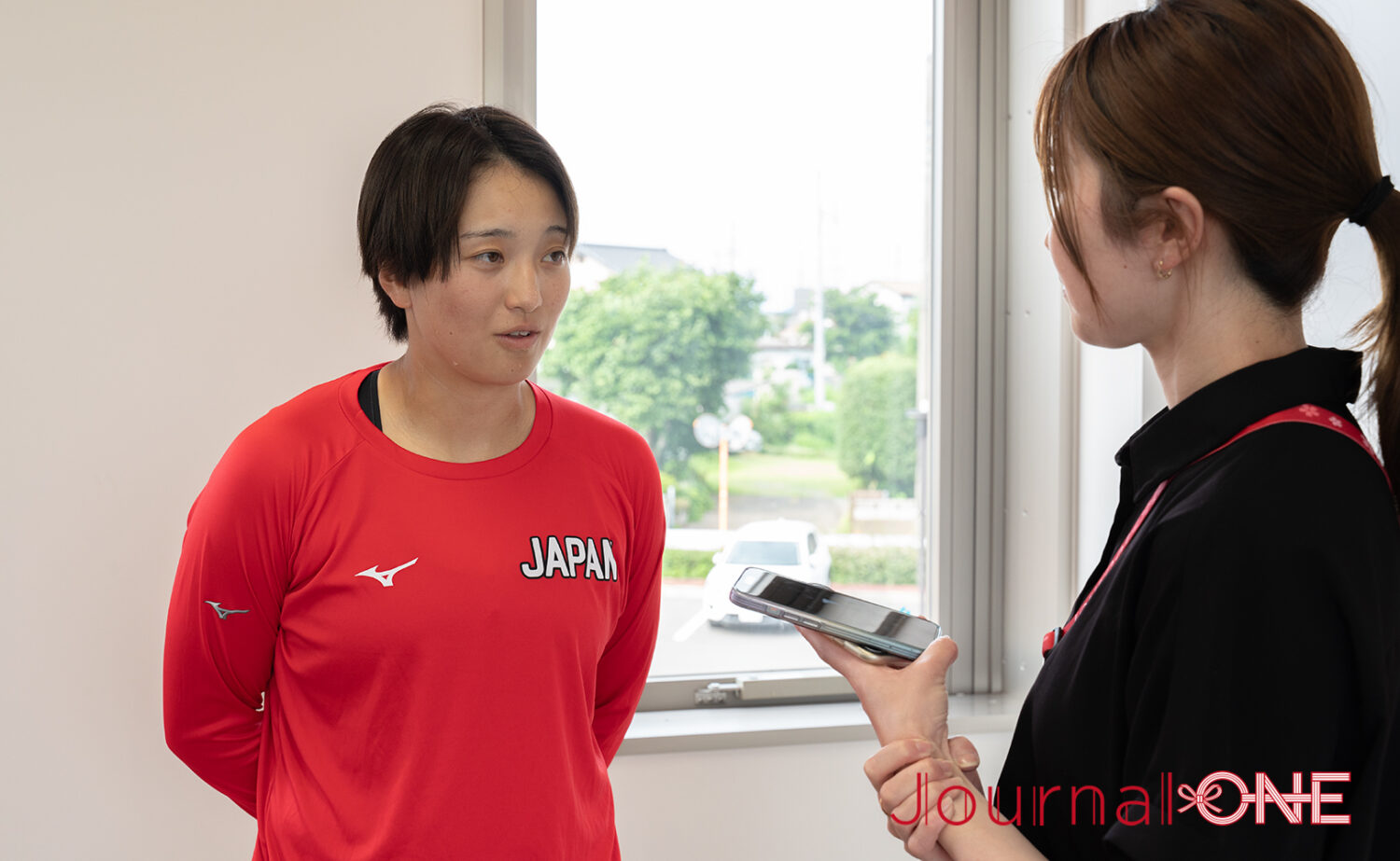 新たな打撃技術を吸収している笠原選手（日立）-Journal-ONE撮影