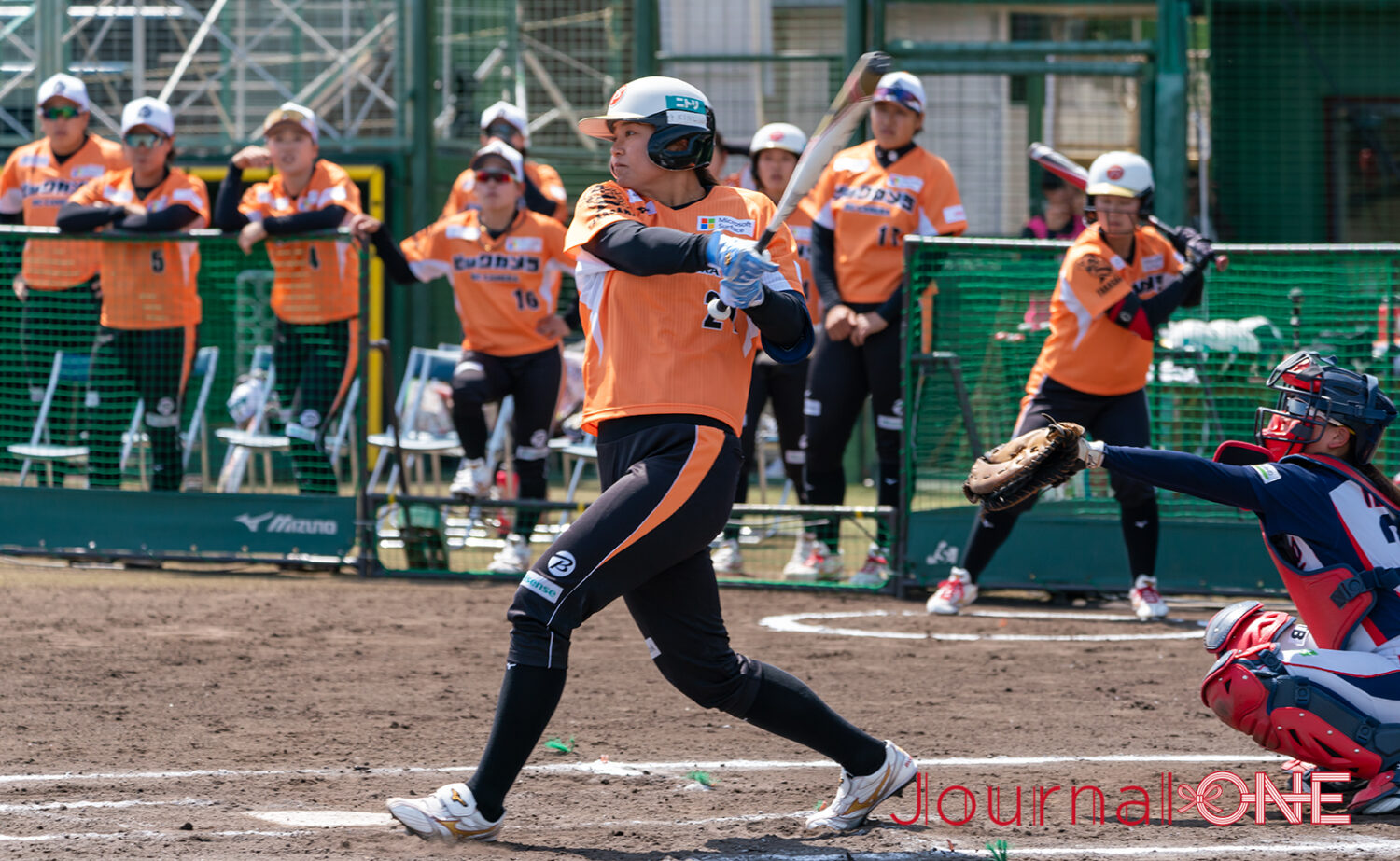 ストーブリーグでは我妻選手の再引退を発表