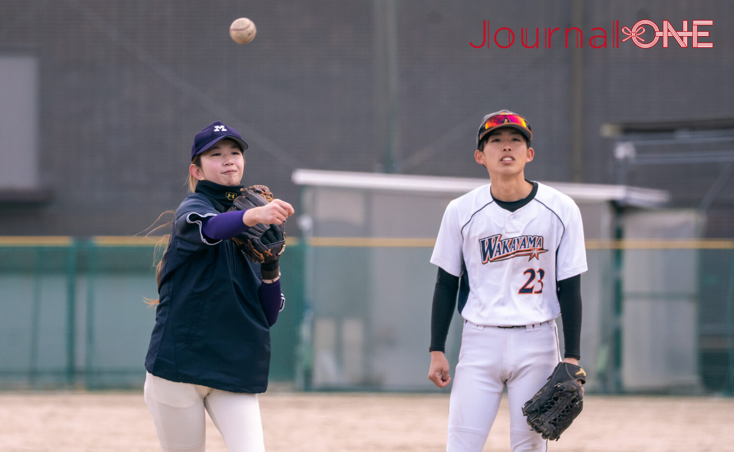 女子野球 和歌山大学硬式野球部の指導を仰ぐ柴田(明治大学女子硬式野球クラブ)